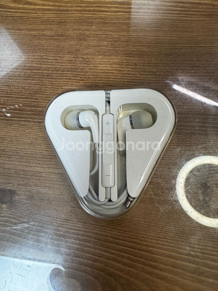 애플 인이어 이어폰 ME186--0