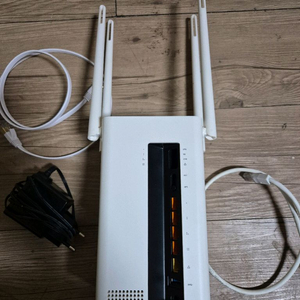 IPTIME 공유기 A9004M-X2 팝니다