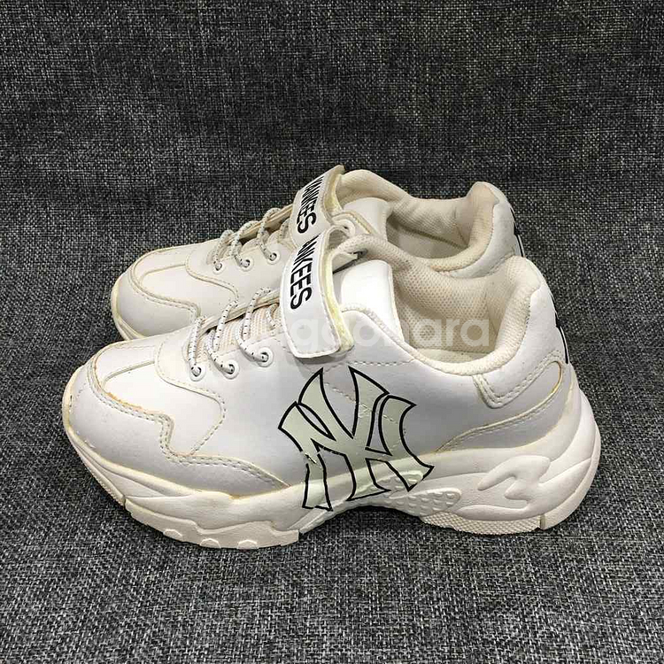 MLB 키즈 공용 청키 뉴욕양키스 운동화 72SHC1941(210)--1