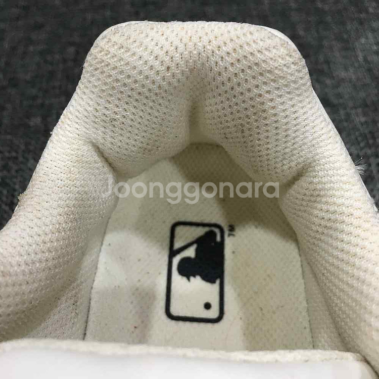 MLB 키즈 공용 청키 뉴욕양키스 운동화 72SHC1941(210)--7