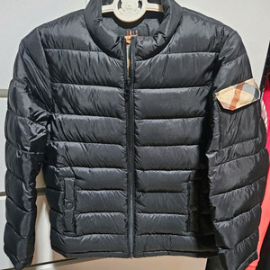 닥스키즈 패딩점퍼 130 거의새상품