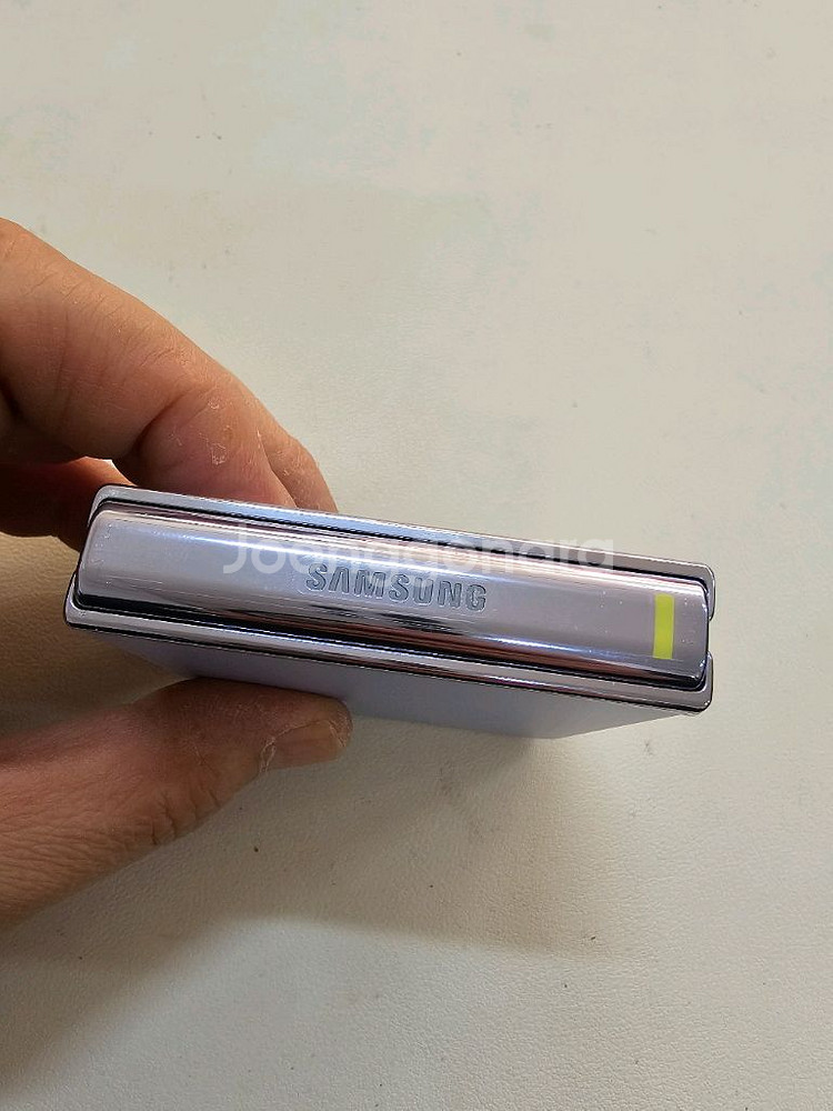 갤럭시 Z플립4 블루 센터판 256GB SS급--0