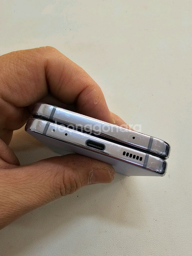 갤럭시 Z플립4 블루 센터판 256GB SS급--4