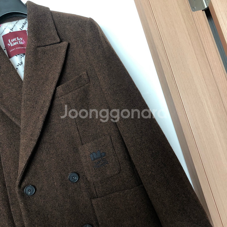 럭키마르쉐 20년 브라운 헤링본 울자켓 코트 하객룩 오버핏 럭키슈에뜨--4