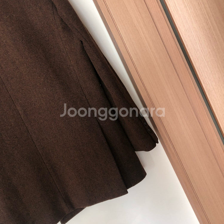 럭키마르쉐 20년 브라운 헤링본 울자켓 코트 하객룩 오버핏 럭키슈에뜨--9