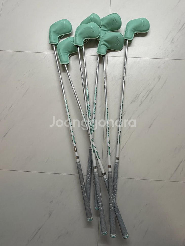 테일러메이드 스텔스글로리 아이언 7 세트 + 캘러웨이 캐디백--0