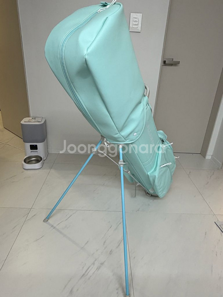 테일러메이드 스텔스글로리 아이언 7 세트 + 캘러웨이 캐디백--9