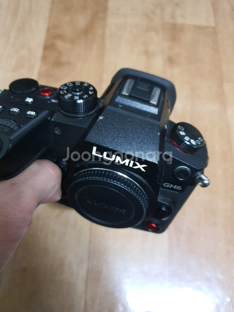 파나소닉 루믹스 GH6 카메라--4