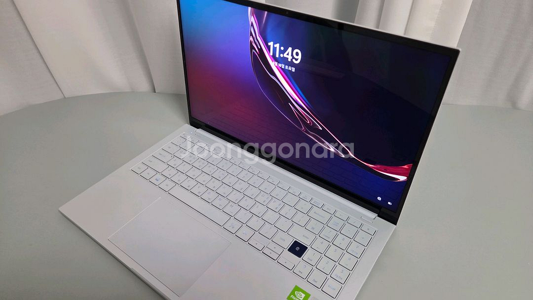 삼성 갤럭시북 이온 i5-10세대 RAM 16기가--2