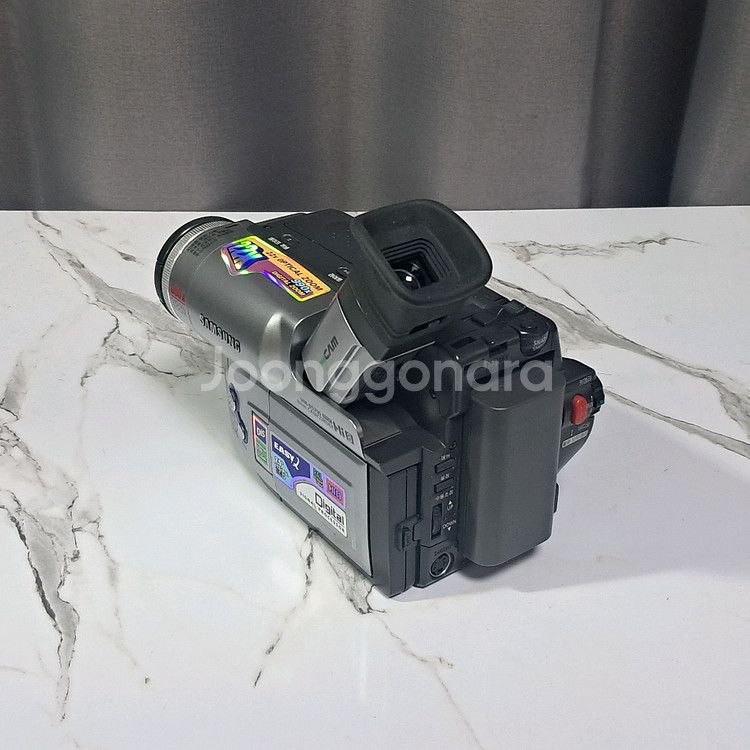 상태 좋은 삼성 8mm Hi8 캠코더 VM-B5700--2