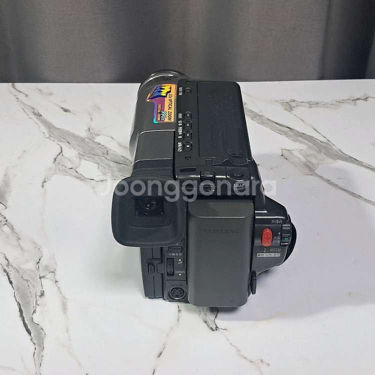 상태 좋은 삼성 8mm Hi8 캠코더 VM-B5700--3