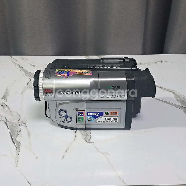 상태 좋은 삼성 8mm Hi8 캠코더 VM-B5700--1