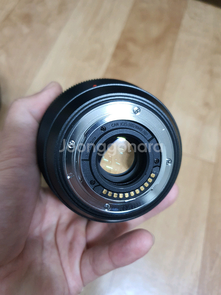 파나소닉 라이카 10-25mm F1.7 렌즈 팝니다--4