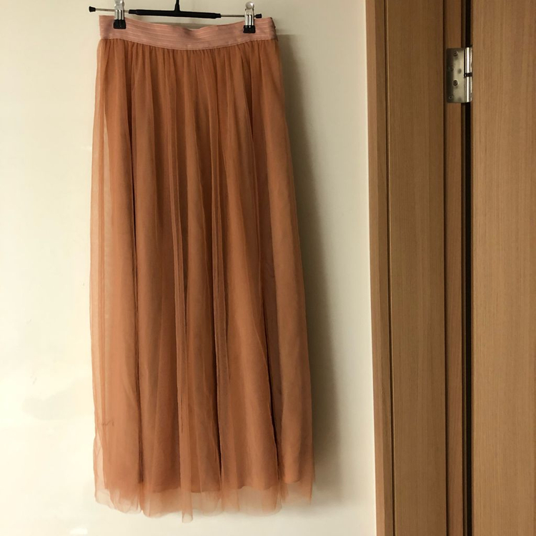 15eme 피프틴엠 샤 핑크 망사 롱 스커트 치마 하객룩 출근룩 결혼식 이미지