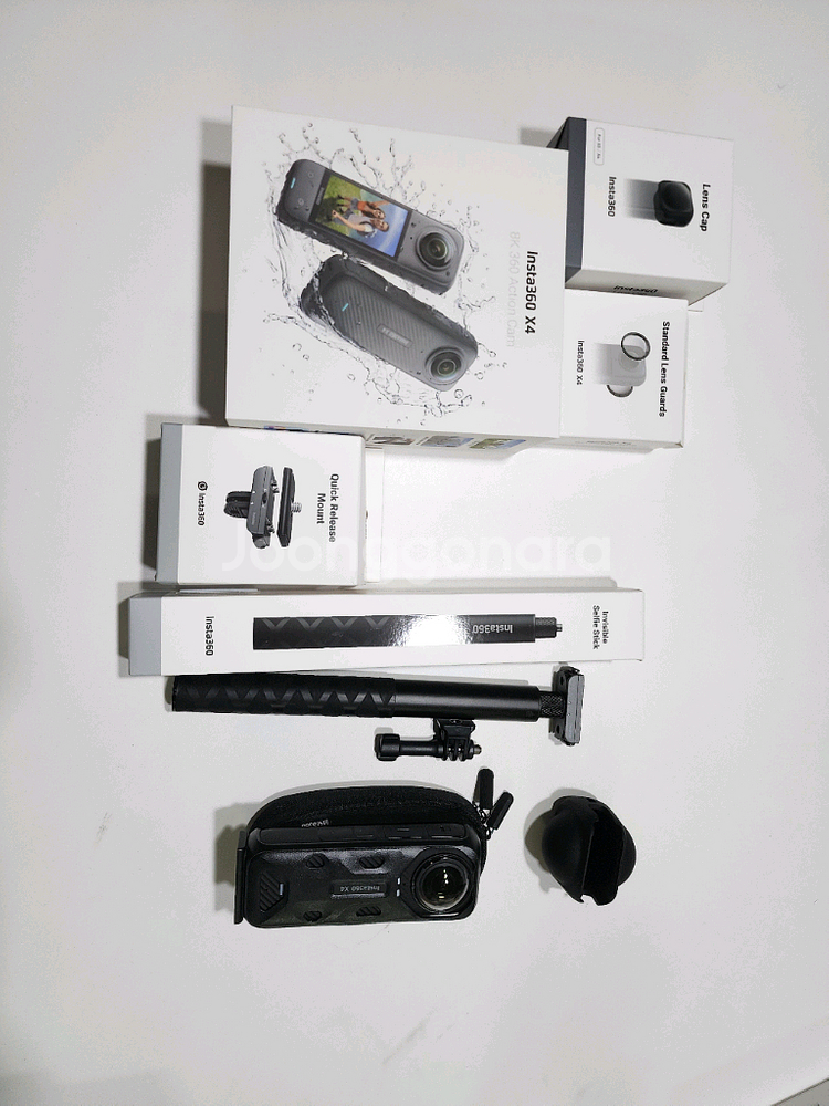 인스타360 X4 액션캠 세트(바이크)--0