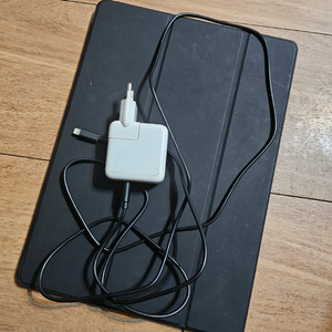 아이패드 프로 12.9 2세대 512g 와이파이 팝니다