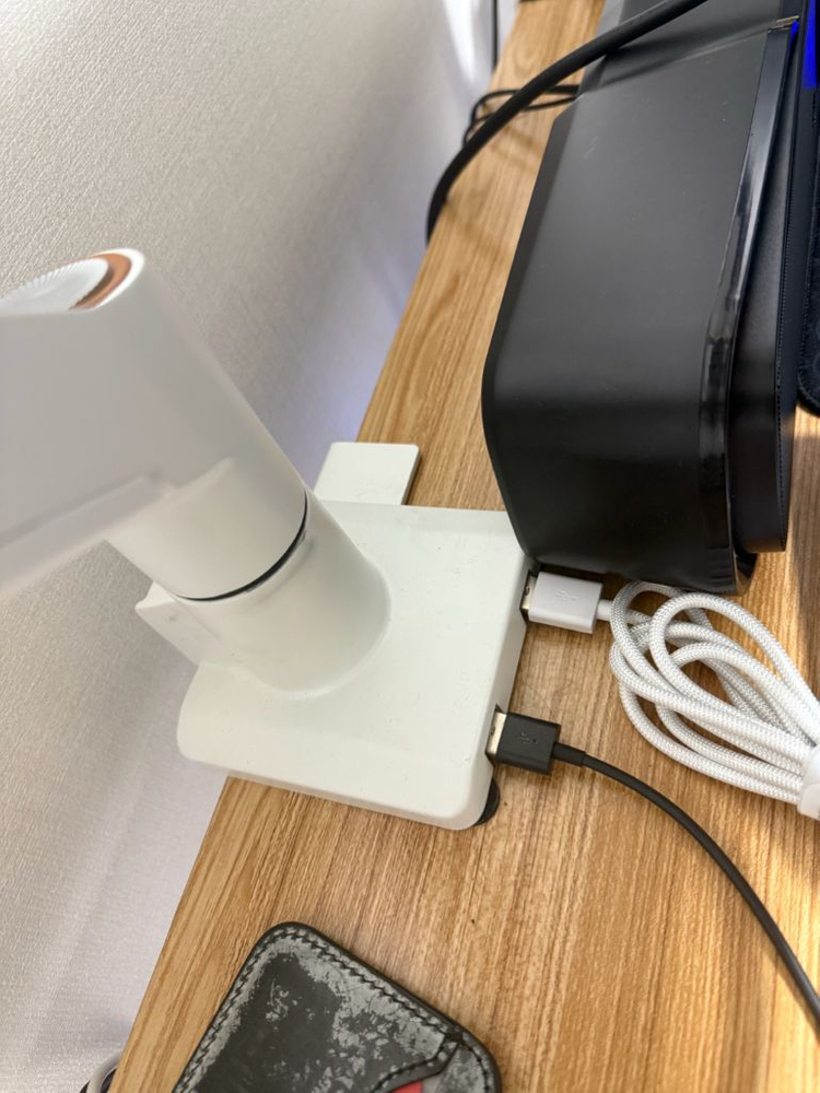 벤큐 모니터 2411k+ 카멜 모니터 암 이미지