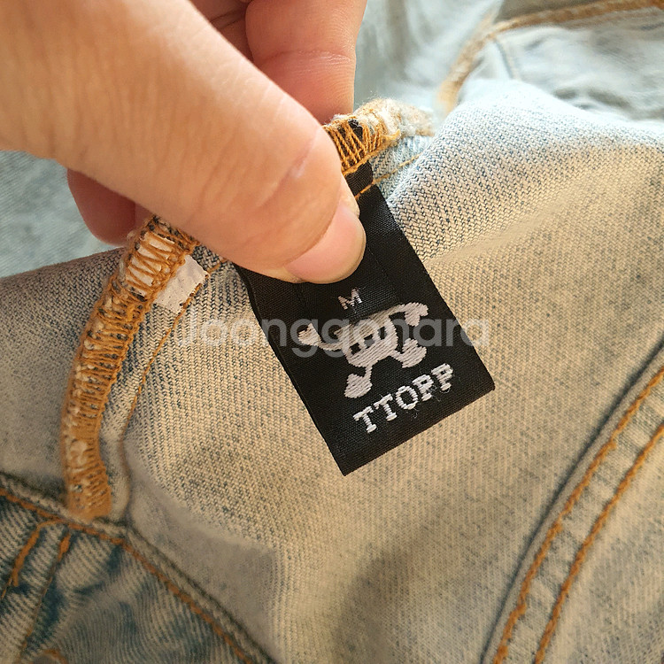 연청 데님 숏 청자켓 M 데미지 디스트로이드 디테일 크롭 핏 여성--2