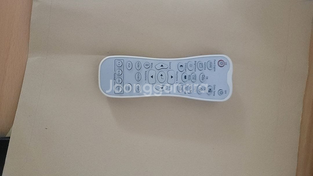 옵토마 HD50 프로젝터와 그랜드뷰 GSR-120H 120인치 스크린--2