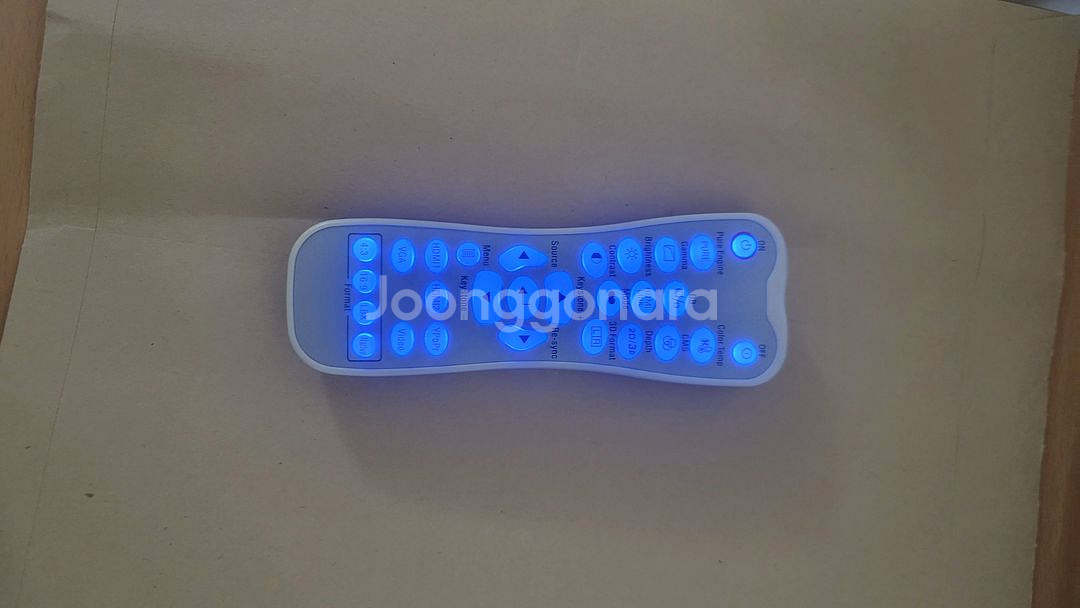 옵토마 HD50 프로젝터와 그랜드뷰 GSR-120H 120인치 스크린--3