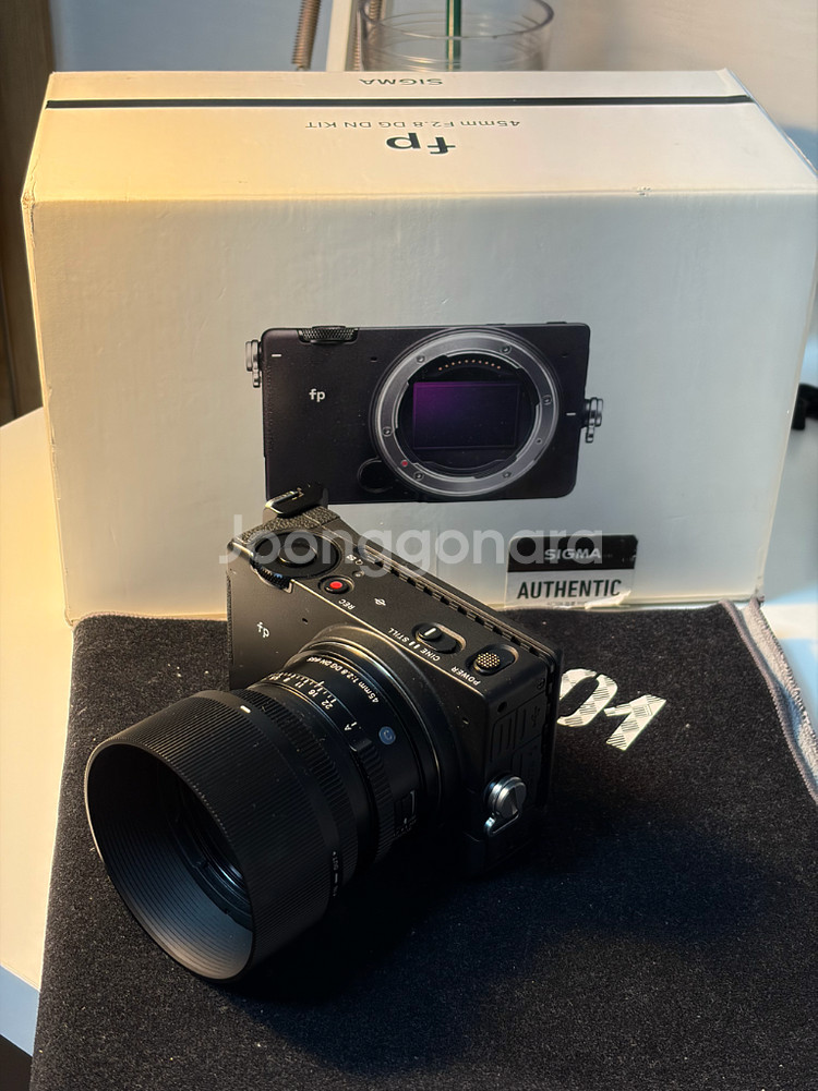 소니 FP 미러리스 카메라 + 45mm 렌즈 세트--4