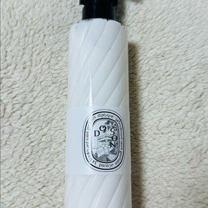 딥디크 도손 바디로션