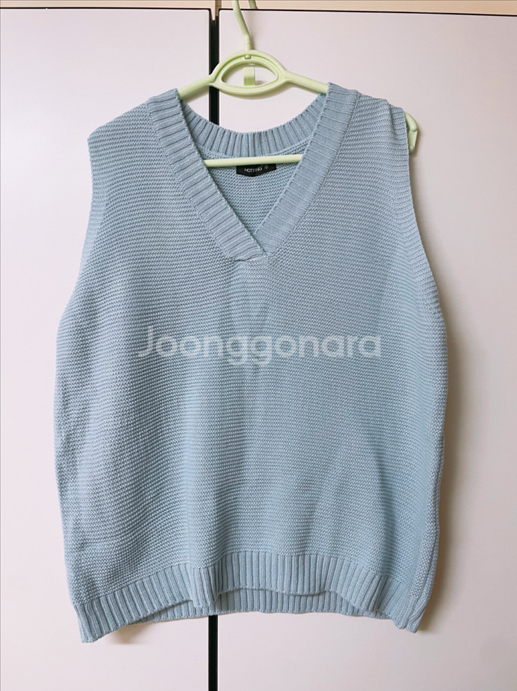 핫핑 소라색니트조끼 새상품--0