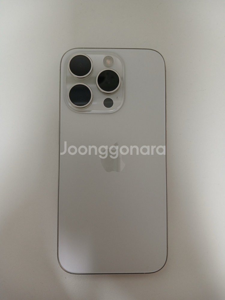 아이폰 15 프로 1테라 화이트 티타늄 (배터리 100%)--0