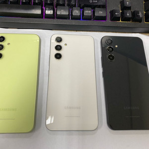 SK 갤럭시퀀텀4 특SSS급 128GB 선물용추천 무잔상