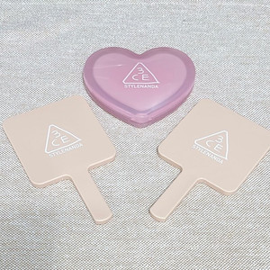 새상품:)3CE 손거울