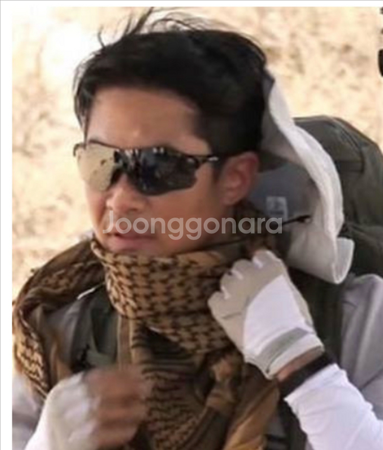 오클리 이브이제로 패스 선글라스--6