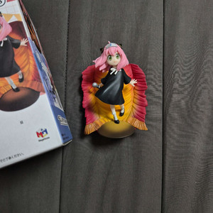 반다이 스파이 패밀리 아냐 포저 피규어