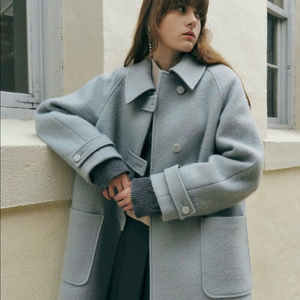 마론에디션 부클 하프 코트-스카이블루