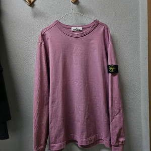 스톤아일랜드 맨투맨 105