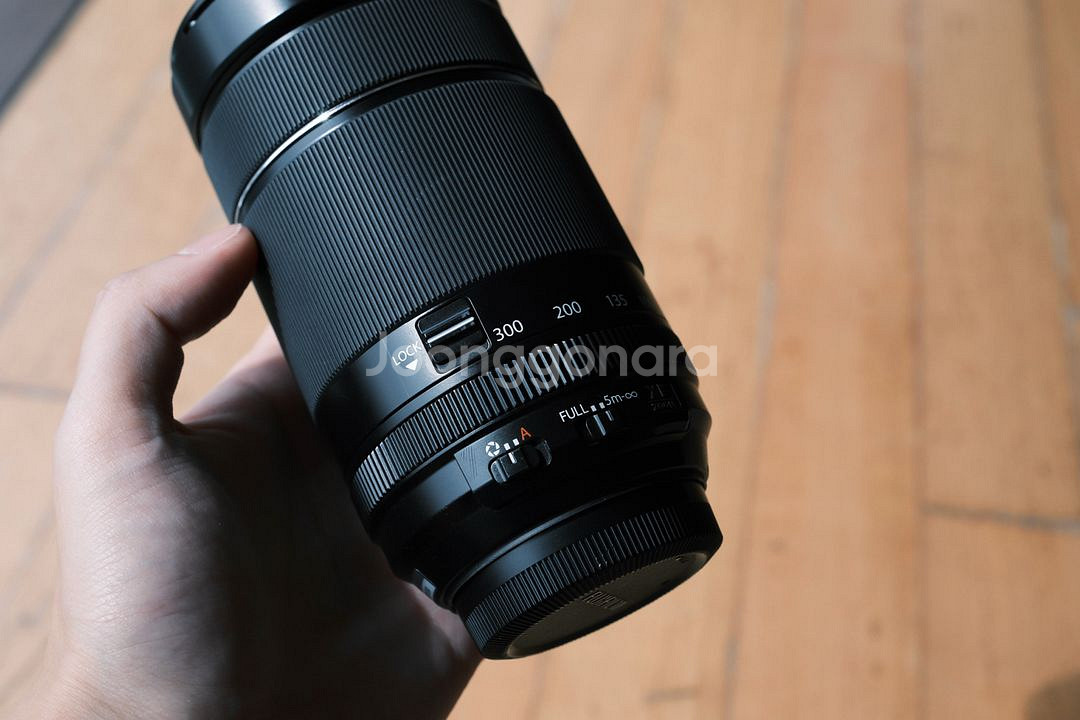 후지필름 XF 70-300mm F2 R LM OIS WR 렌즈--4