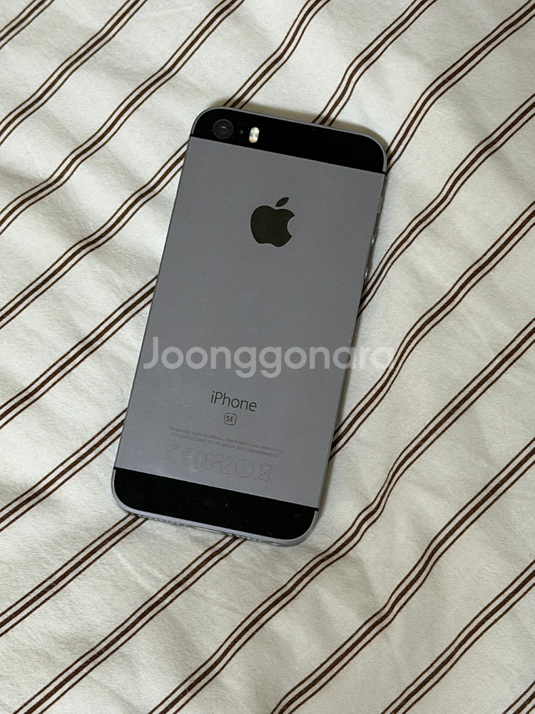 아이폰 SE 1세대 64GB 그레이--0