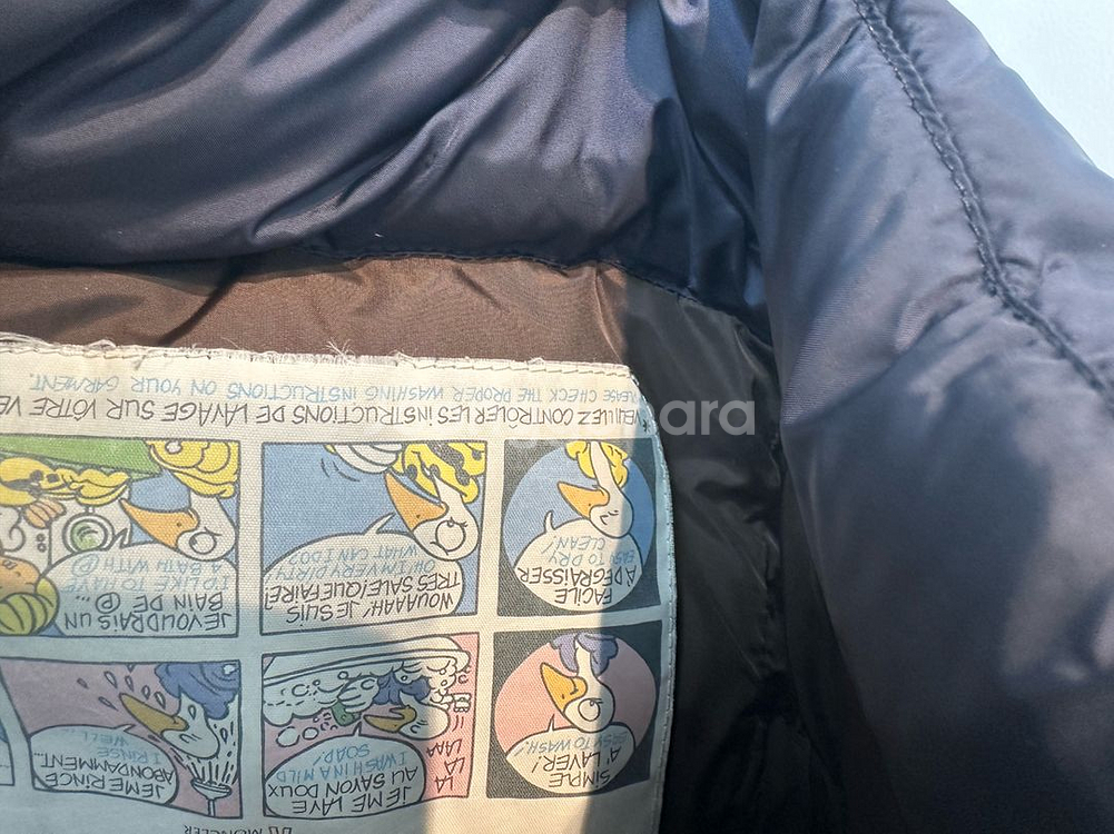 [새상품급/2] 몽클레어 패딩 중경량 네이비--7