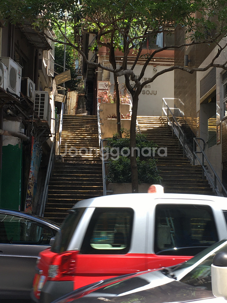 아이폰 SE 1세대 64GB 그레이--4