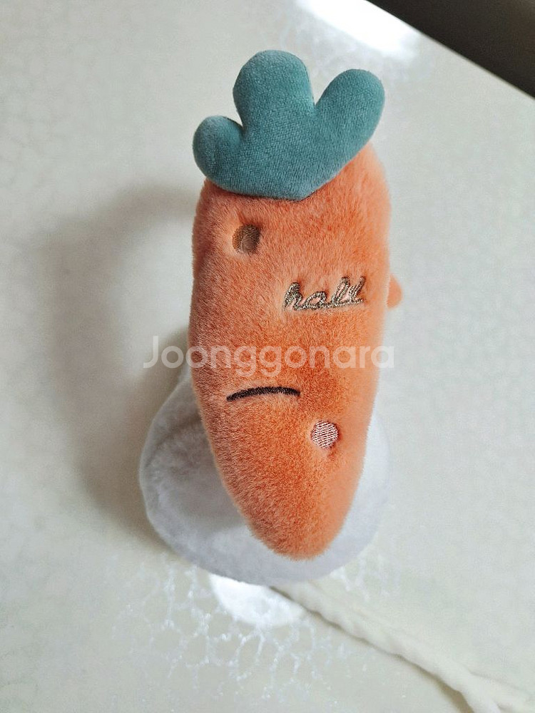 움직이는 당근 귀마개--1