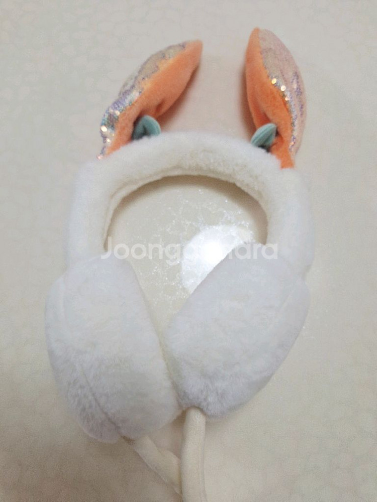 움직이는 당근 귀마개--3