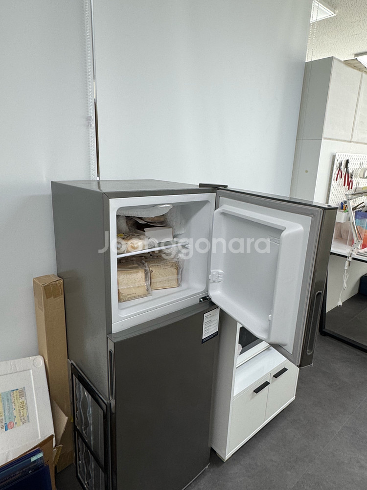 캐리어 클라윈드 소형 냉장고 138L--2