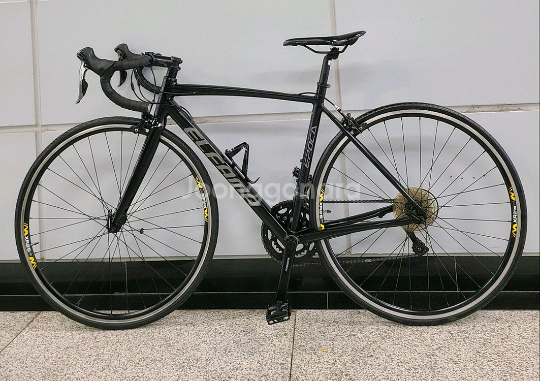 (신형r2000)(2020년식)엘파마에포카e2000(25만원)--0