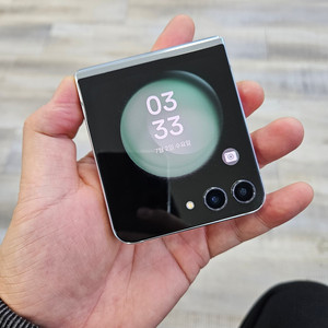 실사진 삼성 갤럭시Z플립5 판매 중고폰 F731