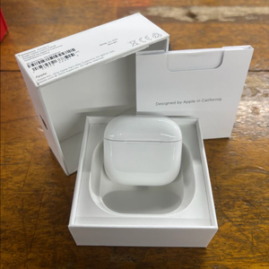 에어팟4세대 노캔x 짱짱급 처분합니다!!