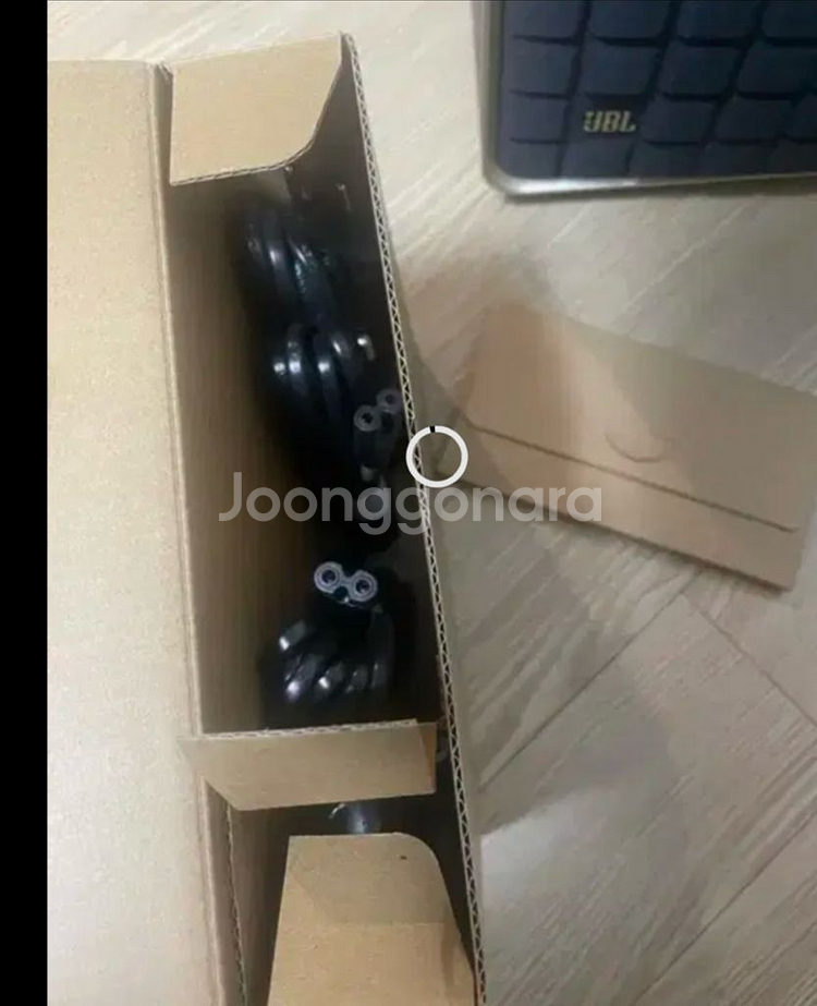 JBL 어센틱 300 무선 스피커--1