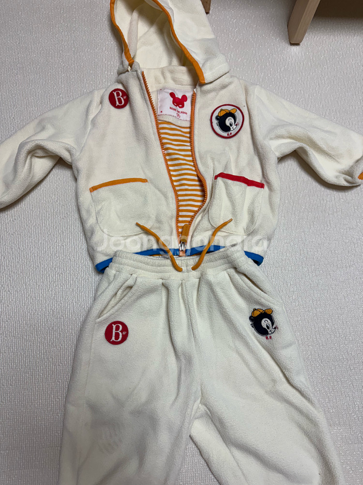 90사이즈 베베드피노 슈슈앤크라 블루독 여아 상하복세트 원피스--2