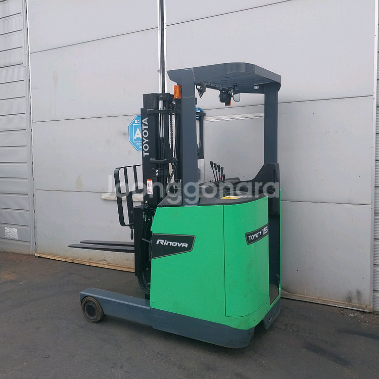 토요타 전동지게차 1.5톤 사이드쉬프트 장착 2024년식 1300시간--2