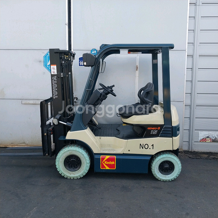 토요타 전동지게차 1.5톤 사이드쉬프트 장착 최상품배터리--0