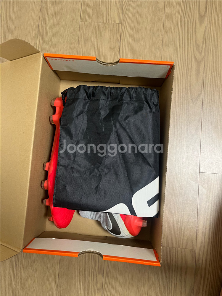 나이키 하이퍼베놈3 프로 275--1