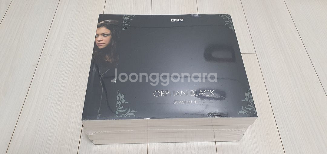 오펀 블랙 BBC 영드 대본집 판매(미개봉)--0